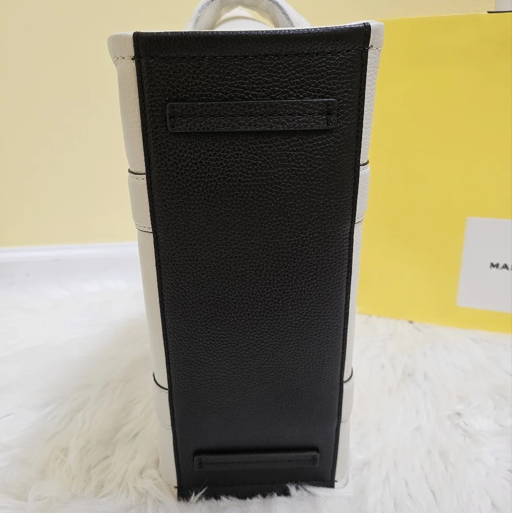 🧙MARC JACOBS X WIZARD OF OZ THE WICKED WITCH TOTE BAG+BAG CHARM - Picture 7 of 17